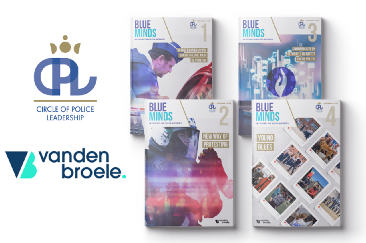 Blueconnect Mockups Tijdschriften Kopie 1