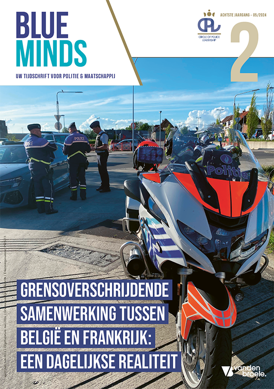 Cover Blue Minds 2024 Nummer 2 NL