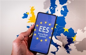 De digitale grensmuur: het Entry-Exit Systeem